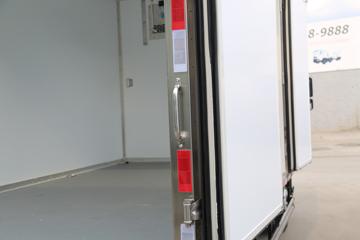 Զ�� ����H8E 2023�� ���˰� 4.5T 4.02�׵��Ŵ��綯��س�100.46kWhͼƬ