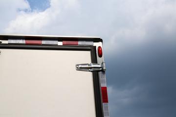 Զ�� ����H8E 2023�� ���˰� 4.5T 4.02�׵��Ŵ��綯��س�100.46kWhͼƬ