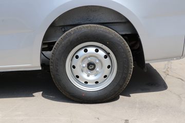  ³M60 2023  1.6L 105 CNG 6;óͼƬ