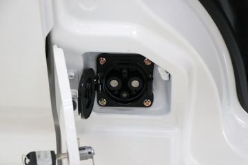 ������Խ ��Խ��V7EV ������ 2.5T 6�� 4.8�״��綯����;���ó�(�Կ���)41.86kWhͼƬ