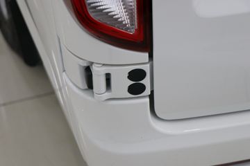 ������Խ ��Խ��V7EV ������ 2.5T 6�� 4.8�״��綯����;���ó�(�Կ���)41.86kWhͼƬ