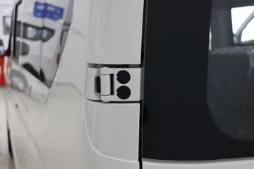 ������Խ ��Խ��V7EV ������ 2.5T 6�� 4.8�״��綯����;���ó�(�Կ���)41.86kWhͼƬ