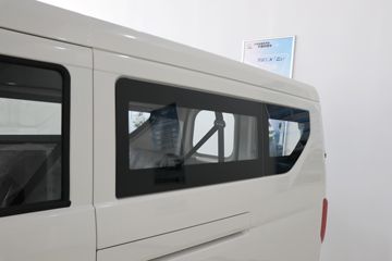 ������Խ ��Խ��V7EV ������ 2.5T 6�� 4.8�״��綯����;���ó�(�Կ���)41.86kWhͼƬ