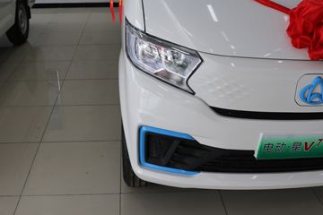 ������Խ ��Խ��V7EV ������ 2.5T 6�� 4.8�״��綯����;���ó�(�Կ���)41.86kWhͼƬ