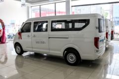 长安跨越 跨越星V7EV 舒适型 2.5T 6座 4.8米纯电动多用途乘用车(对开门)41.86kWh