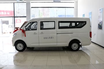 ������Խ ��Խ��V7EV ������ 2.5T 6�� 4.8�״��綯����;���ó�(�Կ���)41.86kWhͼƬ