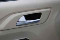 长安跨越 跨越星V7EV 舒适型 2.5T 6座 4.8米纯电动多用途乘用车(对开门)41.86kWh