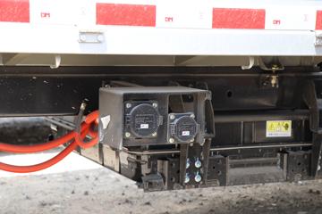 ����΢�� ����EV1 2.8T 3.05�׵��Ŵ��綯����΢��41.86kWhͼƬ