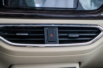 ������Խ ��Խ��V5 ������ 2.5T 6�� 4.495�״��綯����;���ó�41.86kWhͼƬ
