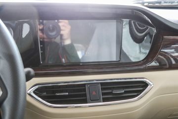 ������Խ ��Խ��V5 ������ 2.5T 6�� 4.495�״��綯����;���ó�41.86kWhͼƬ