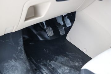 ������Խ ��Խ��V5 ������ 2.5T 6�� 4.495�״��綯����;���ó�41.86kWhͼƬ
