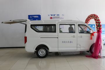 ������Խ ��Խ��V5 ������ 2.5T 6�� 4.495�״��綯����;���ó�41.86kWhͼƬ