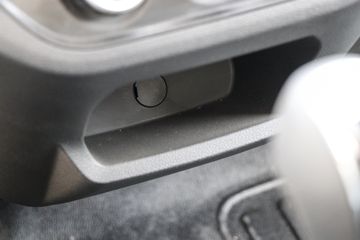 Ծ�� ����S80 1.6L 123���� ���� 3.62�׵�����ʽС��(SH5033XXYPFGCNZ1)ͼƬ