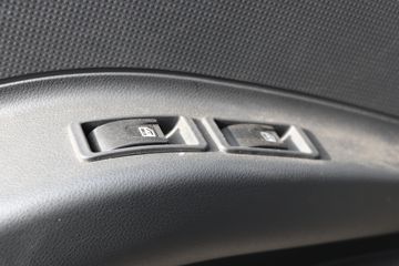 Ծ�� ����S80 1.6L 123���� ���� 3.62�׵�����ʽС��(SH5033XXYPFGCNZ1)ͼƬ