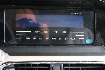������Խ ��Խ��V7 2.7T 2�� 4.8�״��綯��ʽ���䳵(�Կ���)38.64kWhͼƬ