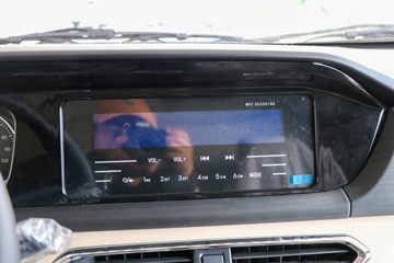 ������Խ ��Խ��V7 2.7T 2�� 4.8�״��綯��ʽ���䳵(�Կ���)38.64kWhͼƬ
