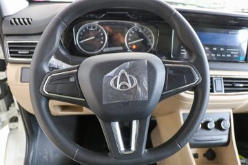 ������Խ ��Խ��V7 2.7T 2�� 4.8�״��綯��ʽ���䳵(�Կ���)38.64kWhͼƬ