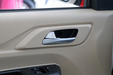 ������Խ ��Խ��V7 2.7T 2�� 4.8�״��綯��ʽ���䳵(�Կ���)38.64kWhͼƬ