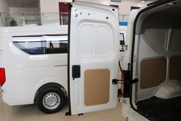 ������Խ ��Խ��V7 2.7T 2�� 4.8�״��綯��ʽ���䳵(�Կ���)38.64kWhͼƬ