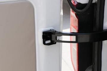 ������Խ ��Խ��V5 ������ 105���� CNG 6�������ͼƬ