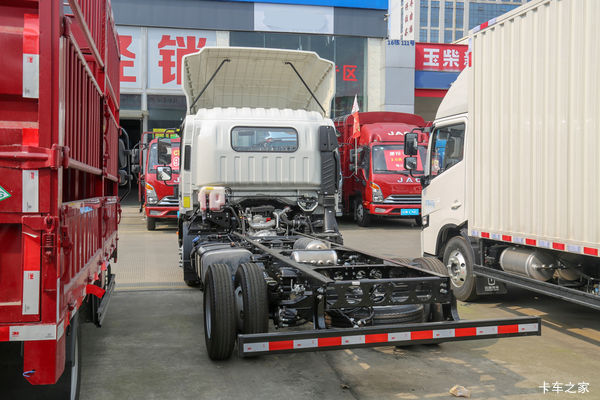 上海海航汽销上海领跑L9(原领跑S9)载货车仅需12.3万元