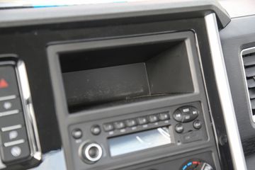 ���� ����L9 160���� 4.15�׵�����ʽ�ῨͼƬ