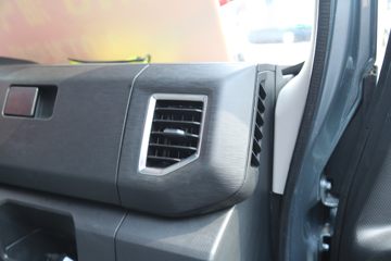 ���� ����L6 3.0L 129���� CNG 4.15�׵�����ʽ�ῨͼƬ