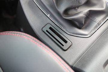���� ����L6 3.0L 129���� CNG 4.15�׵�����ʽ�ῨͼƬ