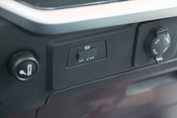 ���� ����L6 3.0L 129���� CNG 4.15�׵�����ʽ�ῨͼƬ