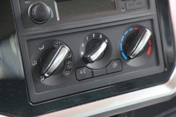 ���� ����L6 3.0L 129���� CNG 4.15�׵�����ʽ�ῨͼƬ