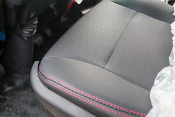 ���� ����L6 3.0L 129���� CNG 4.15�׵�����ʽ�ῨͼƬ