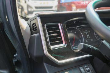 ���� ����L6 3.0L 129���� CNG 4.15�׵�����ʽ�ῨͼƬ