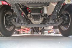 上汽红岩 杰豹H6 270马力 4X2 9.6米厢式载货车(CQ5187XXYEY06711J)