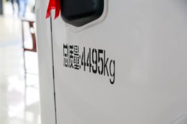 智云E2&nbsp;电动载货车外观图片