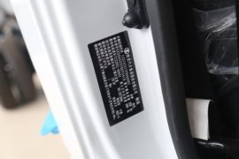 智云E2&nbsp;电动载货车内饰图片