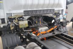 陕汽商用车 智云E2 4.5T 4.2米单排纯电动厢式轻卡(气刹)(SX5045XXYBEV341N)100.46kWh