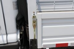 东风 凯普特星云K6-L 标准版 163马力 4.17米单排栏板轻卡(国六)(EQ1041S8CD2)