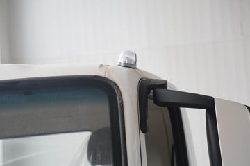 �������ó� ����S300 4.5T 4.2�׵��Ŵ��綯��ʽ�Ῠ(��ɲ)100.46kWhͼƬ