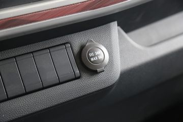 �������ó� ����S300 4.5T 4.2�׵��Ŵ��綯��ʽ�Ῠ(��ɲ)100.46kWhͼƬ