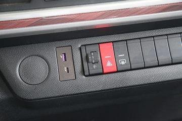 �������ó� ����S300 4.5T 4.2�׵��Ŵ��綯��ʽ�Ῠ(��ɲ)100.46kWhͼƬ