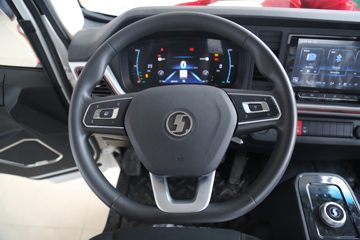 �������ó� ����S300 4.5T 4.2�׵��Ŵ��綯��ʽ�Ῠ(��ɲ)100.46kWhͼƬ