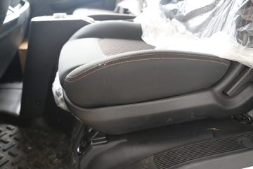 �������ó� ����S300 4.5T 4.2�׵��Ŵ��綯��ʽ�Ῠ(��ɲ)100.46kWhͼƬ