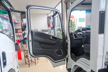 �������ó� ����S300 4.5T 4.2�׵��Ŵ��綯��ʽ�Ῠ(��ɲ)100.46kWhͼƬ