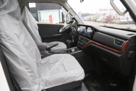 跨越者D5EV&nbsp;电动载货车内饰图片