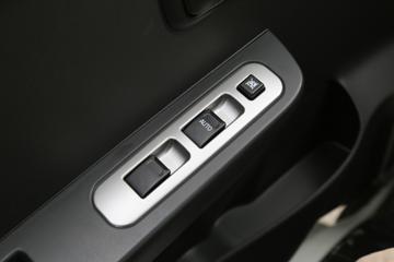 ������Խ��D5EV 3.8T 3.75�׵��Ŵ��綯����΢��55.7kWhͼƬ