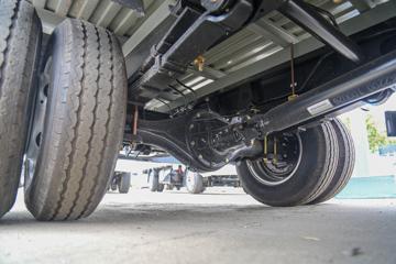 ������Խ��D5EV 3.8T 3.75�׵��Ŵ��綯����΢��55.7kWhͼƬ