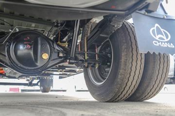 ������Խ��D5EV 3.8T 3.75�׵��Ŵ��綯����΢��55.7kWhͼƬ