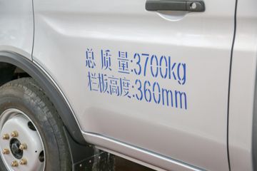 ������Խ��X3 PLUS EV 3.7T 3.6�׵��Ŵ��綯����΢��55.7kWhͼƬ