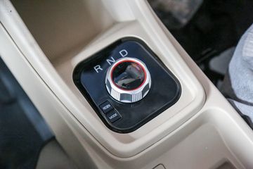 ������Խ��X3 PLUS EV 3.7T 3.6�׵��Ŵ��綯����΢��55.7kWhͼƬ