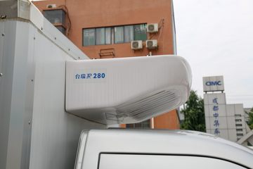 ������Խ��X1EV 2.84T 2.97�״��綯��س�(SC5031XLCXDD65BEV)41.86kWhͼƬ